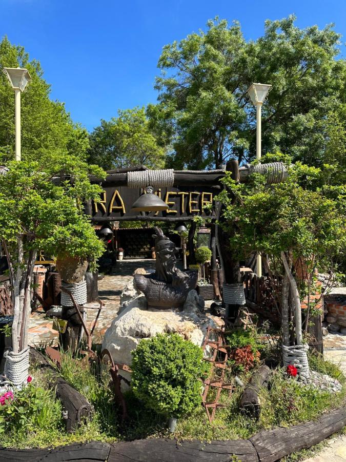Ara E Vjeter Resort Velipojë 外观 照片