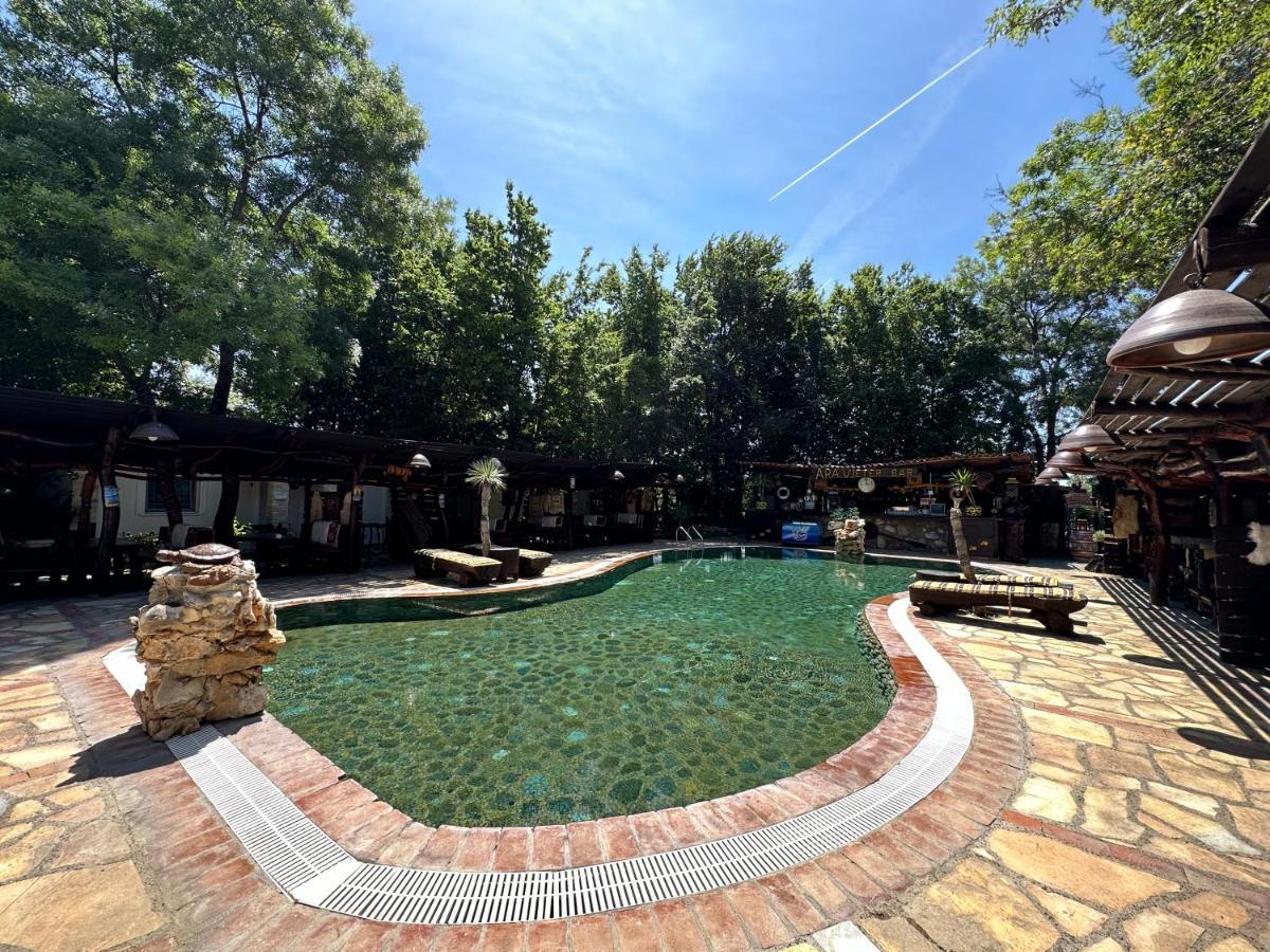 Ara E Vjeter Resort Velipojë 外观 照片